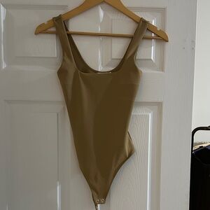 Good American Bodysuit